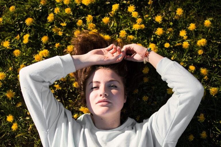 How to Overcome Maladaptive Daydreaming how to find the strength and courage to leave an abusive relationship How to Overcome Maladaptive Daydreaming how to find the strength and courage to leave an abusive relationship