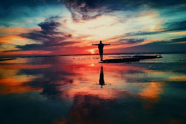 Healing from Abuse: Why Hating Your Ex Not Equivalent to Healing? why does it hurt being caring and loving? Healing from Abuse: Why Hating Your Ex Not Equivalent to Healing? why does it hurt being caring and loving?
