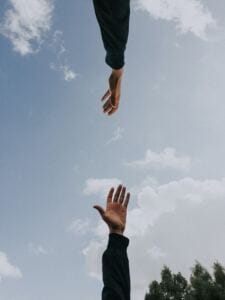 How to Support A Friend Who Won’t Take Your Advice of Leaving an Abusive Relationship how to support a friend who won’t take your advice of leaving an abusive relationship How to Support A Friend Who Won’t Take Your Advice of Leaving an Abusive Relationship how to support a friend who won’t take your advice of leaving an abusive relationship