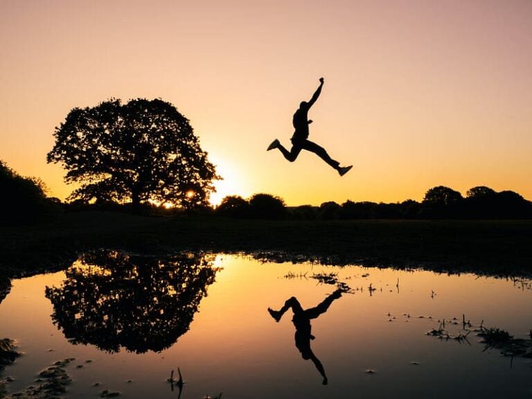 How Childhood Trauma Shapes Relationship Hopping how childhood trauma shapes relationship hopping How Childhood Trauma Shapes Relationship Hopping how childhood trauma shapes relationship hopping