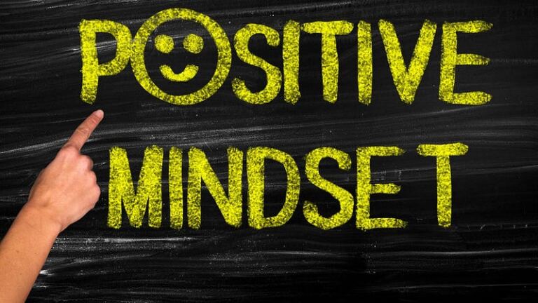 Toxic positivity and Toxic relationships how to find the strength and courage to leave an abusive relationship Toxic positivity and Toxic relationships how to find the strength and courage to leave an abusive relationship